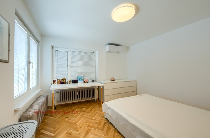För uthyrning  2 sovrum Sofia , Reduta , 100 kvm | 94888862 - bild [4]