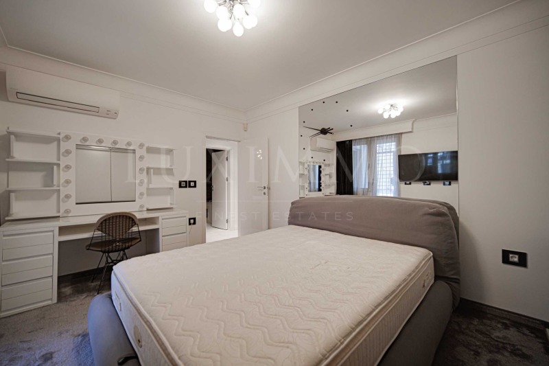 Дава под наем 3-СТАЕН, гр. София, Лозенец, снимка 6 - Апартаменти - 52453563