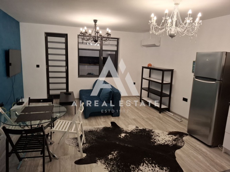 Дава под наем 3-СТАЕН, гр. Плевен, Широк център, снимка 3 - Апартаменти - 53069978