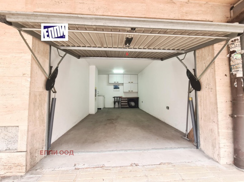 Дава под наем ГАРАЖ, ПАРКОМЯСТО, гр. София, Център