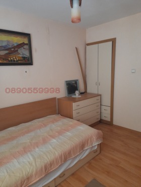 ���� ��� ���� 3-����� | Imot.bg � ����� ������ 12