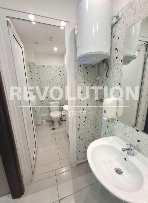 Дава под наем СТАЯ, гр. Варна, Център, снимка 2 - Стаи под наем - 53200895