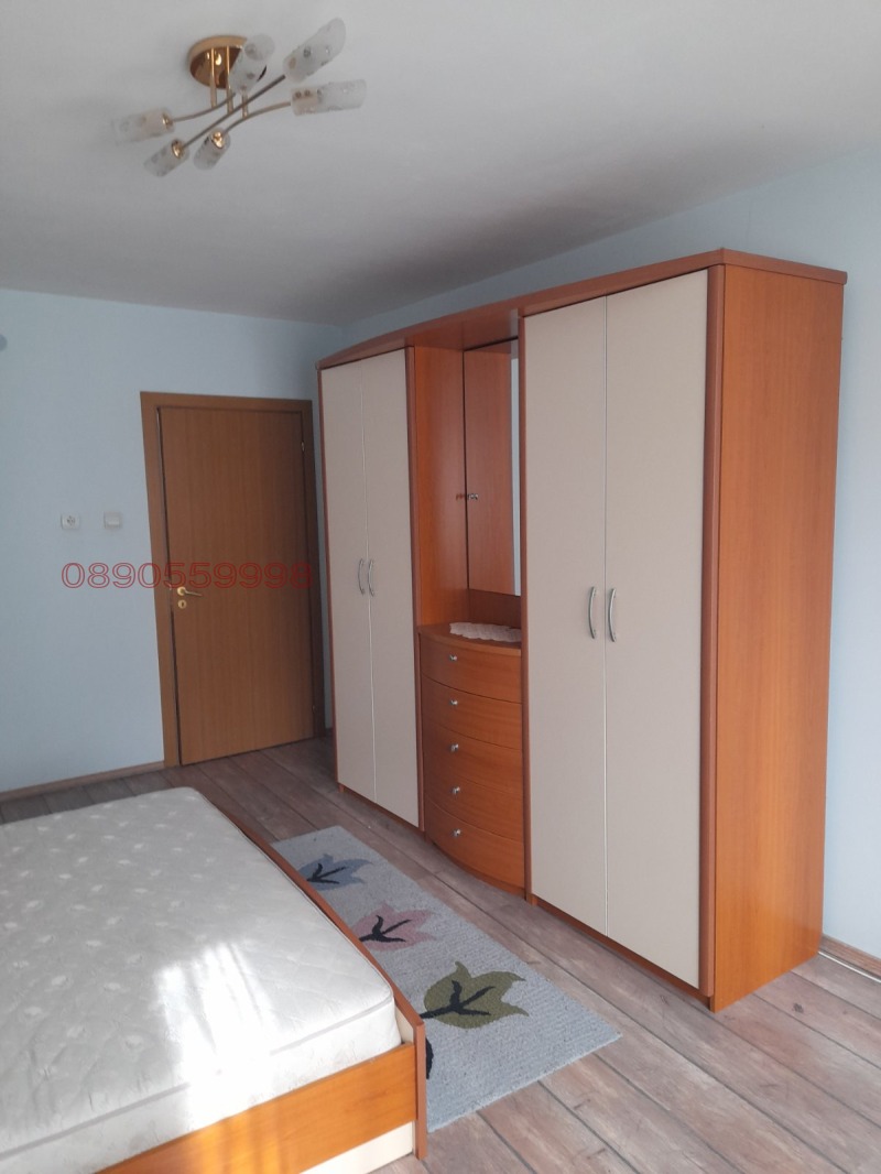 Дава под наем 3-СТАЕН, гр. Ловеч, Дикисана, снимка 5 - Апартаменти - 53338318