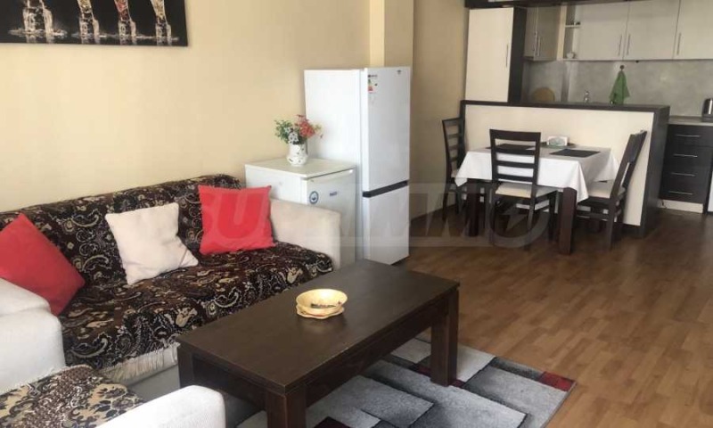 В оренду  1 спальня Варна , к.к. Златни пясъци , 65 кв.м | 27081353