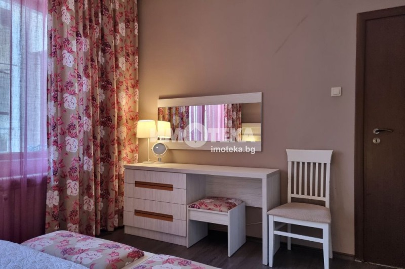 Zu vermieten  2 Schlafzimmer Sofia , Zentar , 96 qm | 51702344 - Bild [7]