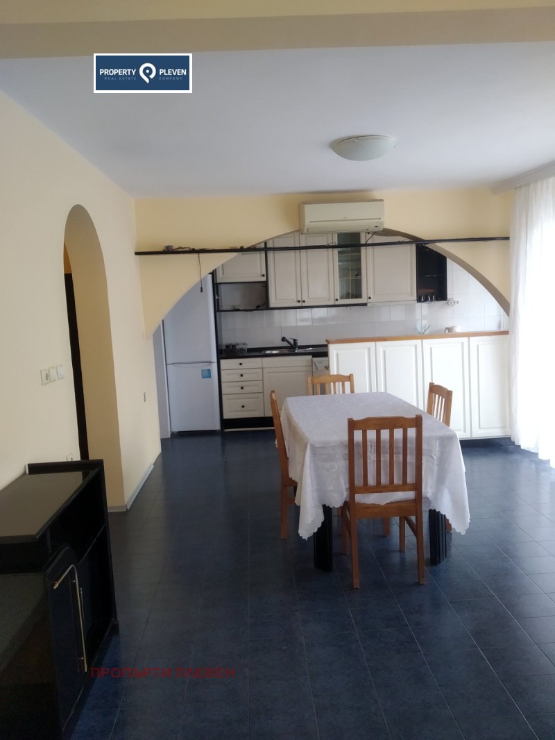 Дава под наем 4-СТАЕН, гр. Плевен, Широк център, снимка 5 - Апартаменти - 53348603