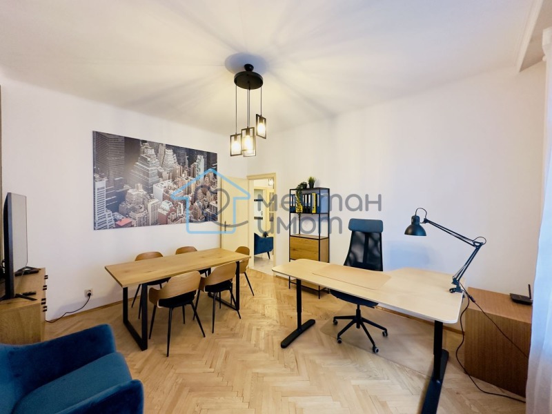 Da affittare  Ufficio Sofia , Tsentar , 106 mq | 22584252 - Immagine [2]