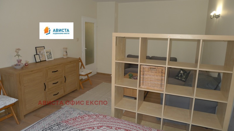 Дава под наем 2-СТАЕН, гр. София, Лозенец, снимка 2 - Апартаменти - 53074599