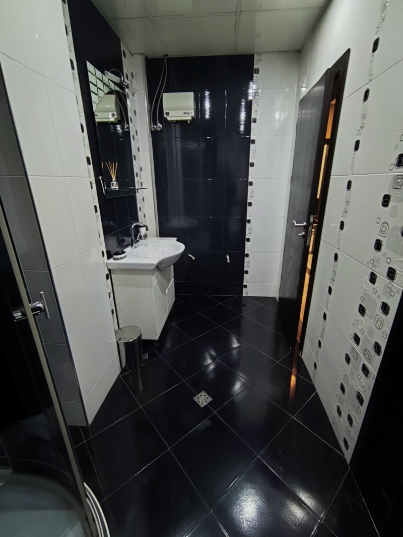 Дава под наем  3-стаен град София , Зона Б-5-3 , 75 кв.м | 22686366 - изображение [10]