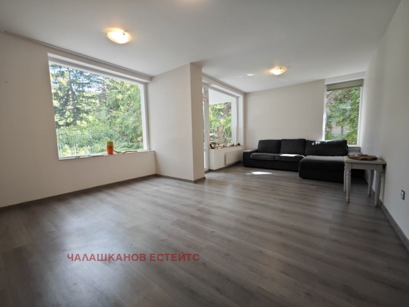 Vuokrattavana  Talo Sofia , Dragalevtsi , 350 neliömetriä | 11613850 - kuva [11]