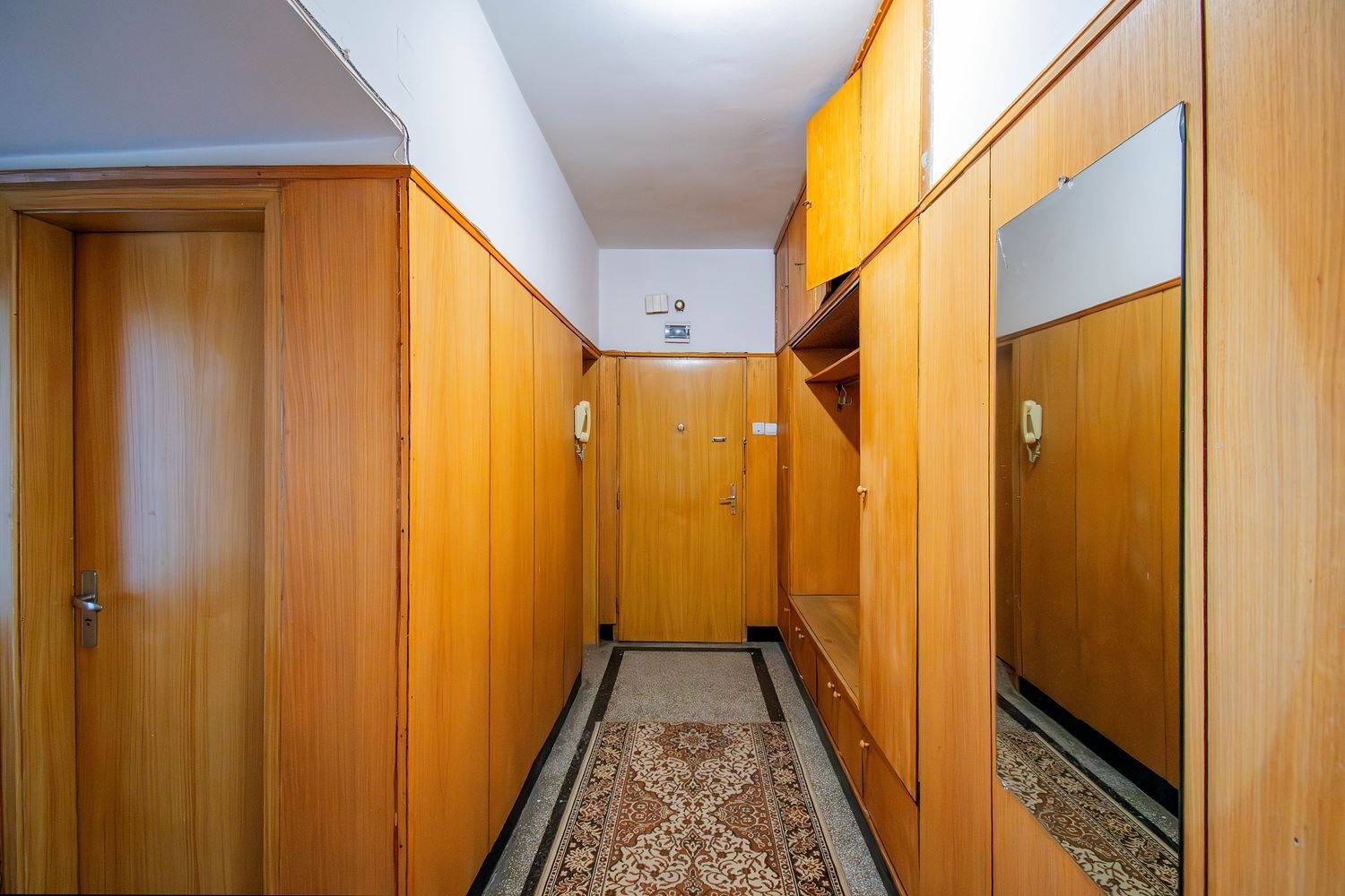 Дава под наем 2-СТАЕН, гр. София, Банишора, снимка 11 - Апартаменти - 53779393