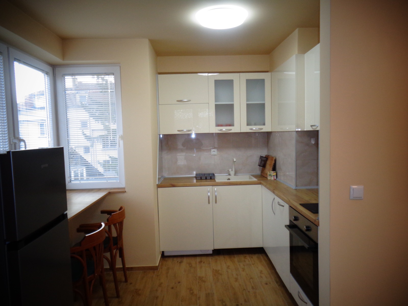 Дава под наем 2-СТАЕН, гр. София, Бъкстон, снимка 5 - Апартаменти - 53958082