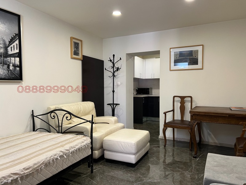 Дава под наем 1-СТАЕН, гр. Пловдив, Център