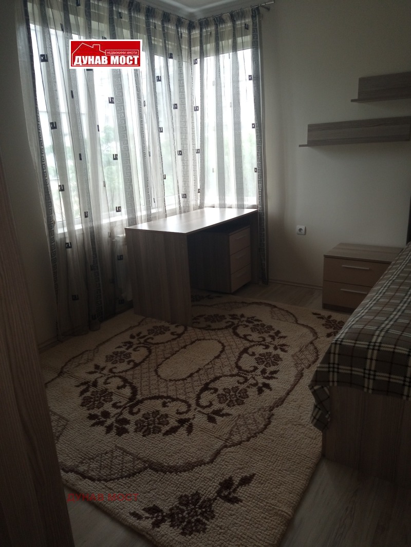 Zu vermieten  2 Schlafzimmer Ruse , Wazraschdane , 100 qm | 24369209 - Bild [12]