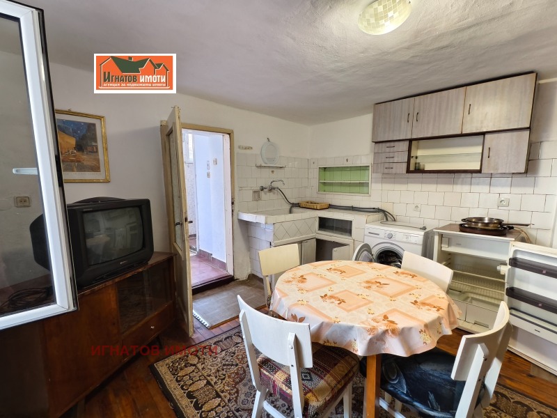 För uthyrning  Hus Golv Pazardjik , Centar , 70 kvm | 10452019 - bild [4]