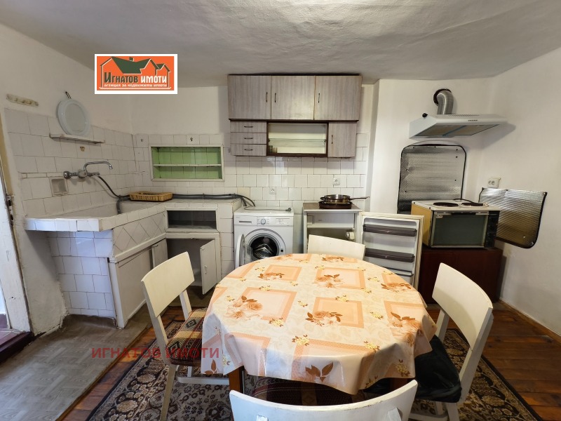För uthyrning  Hus Golv Pazardjik , Centar , 70 kvm | 10452019 - bild [3]
