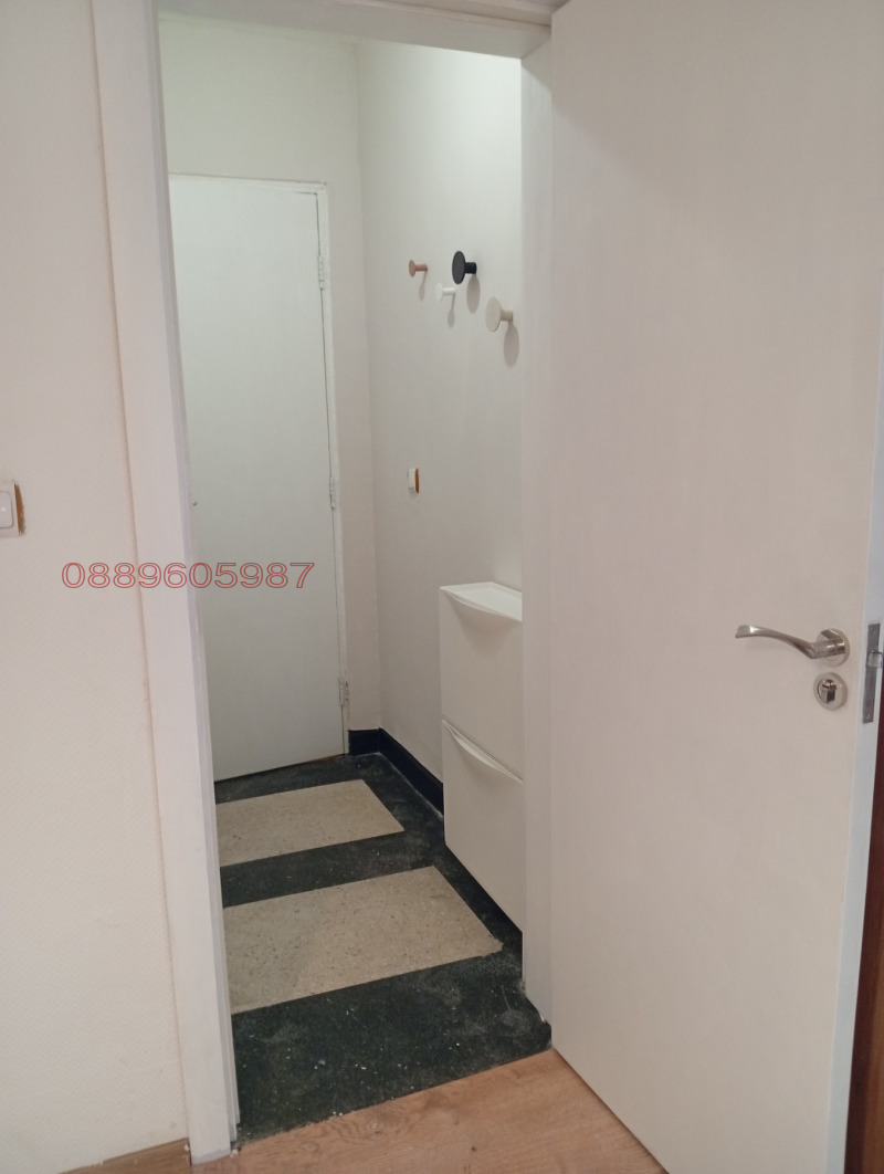 Дава под наем 1-СТАЕН, гр. София, Изгрев, снимка 14 - Апартаменти - 53036990