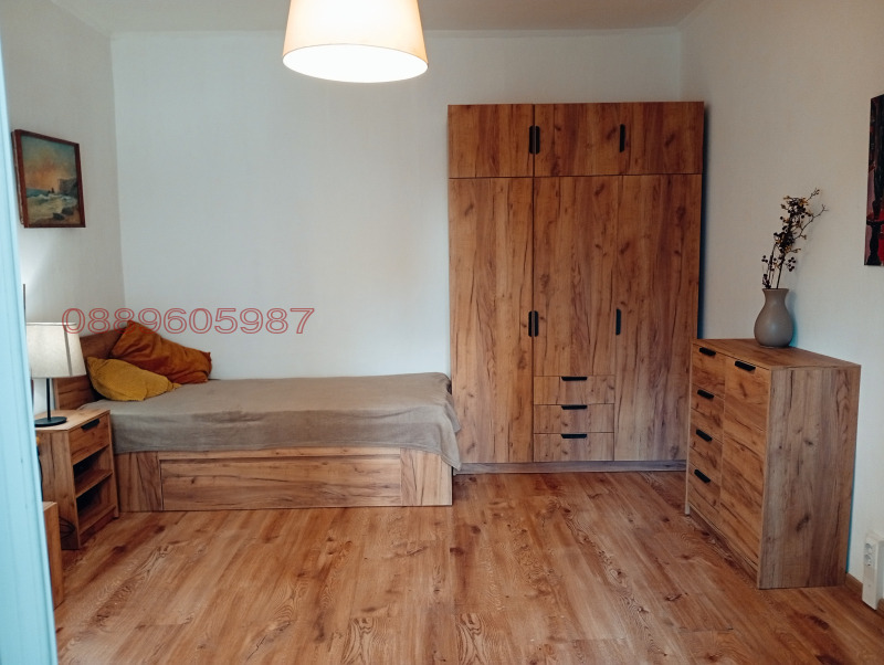 Дава под наем 1-СТАЕН, гр. София, Изгрев, снимка 2 - Апартаменти - 53036990