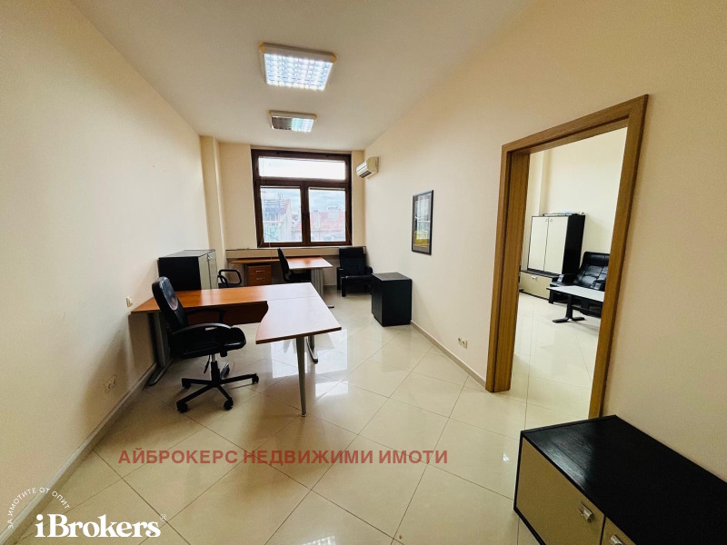 Дава под наем ОФИС, гр. Бургас, Център