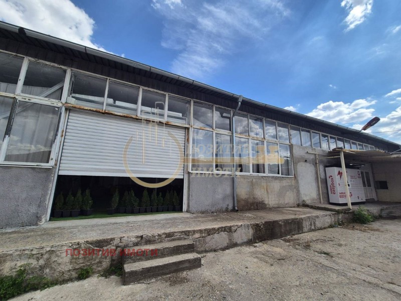 Zu vermieten  Industriegebäude region Sofia , Boschurishte , 330 qm | 95553918