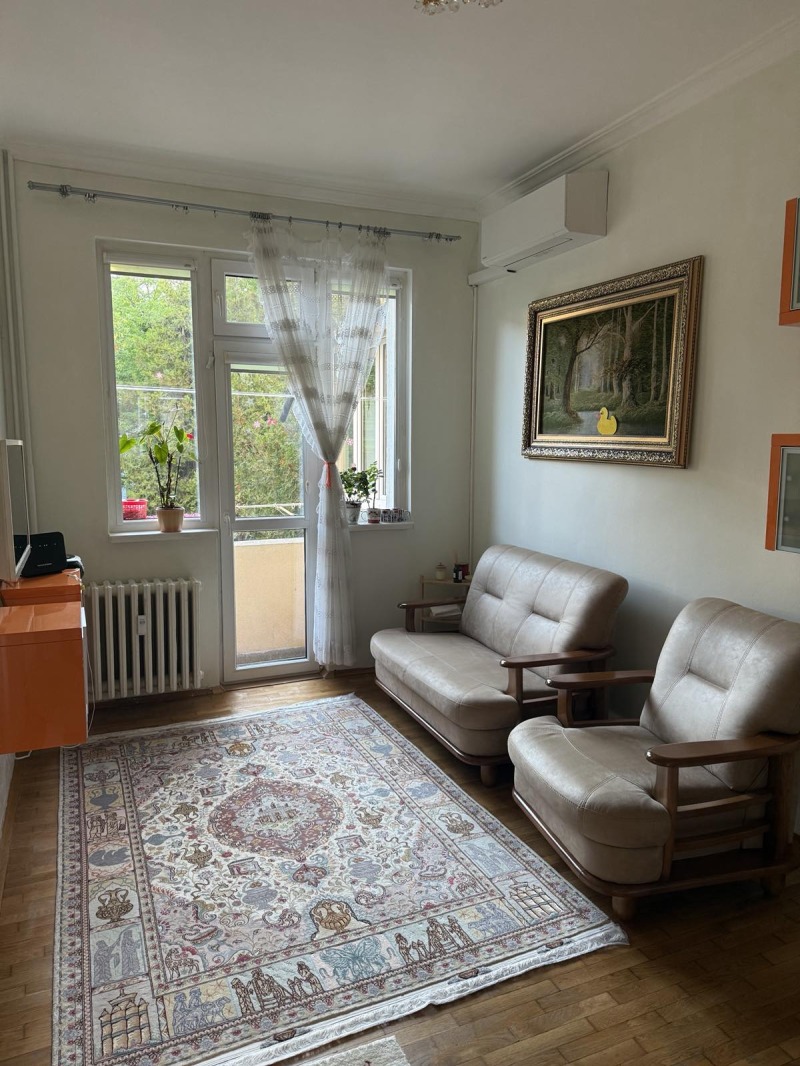 Дава под Наем 3-СТАЕН в град София, Медицинска академия - 80 кв.м / 720 € » 1 408.20 лв., БОКАР - НЕДВИЖИМИ ИМОТИ