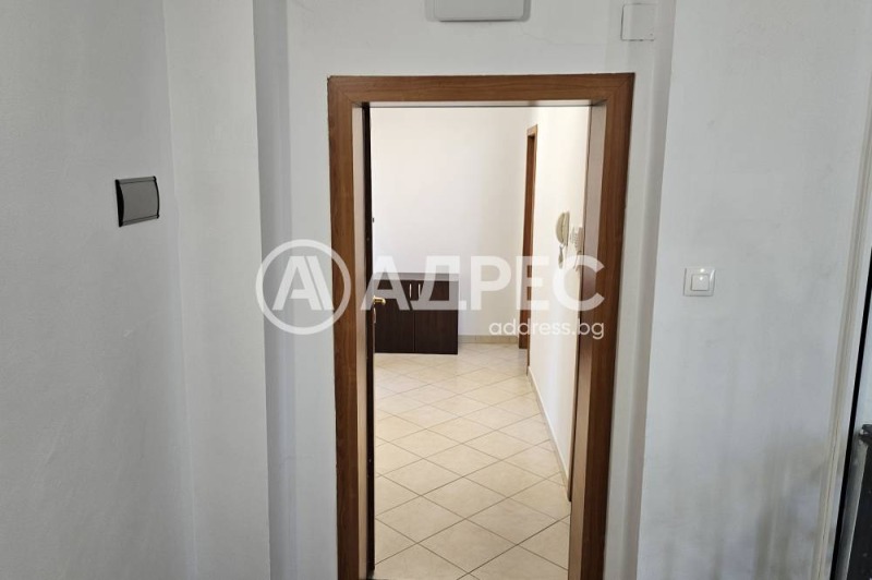 Издаје се  Канцеларија Софија , Центар , 98 м2 | 23906990 - слика [11]
