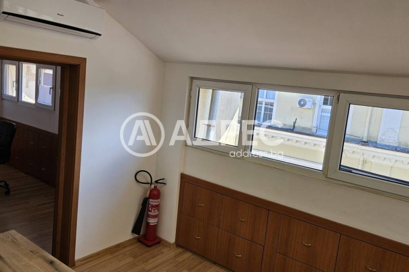 Издаје се  Канцеларија Софија , Центар , 98 м2 | 23906990 - слика [7]