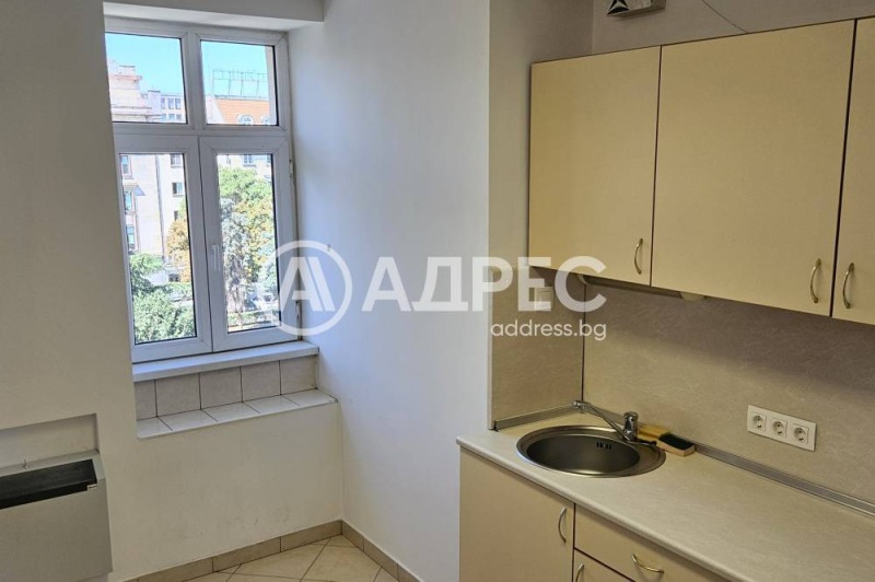 Издаје се  Канцеларија Софија , Центар , 98 м2 | 23906990 - слика [8]