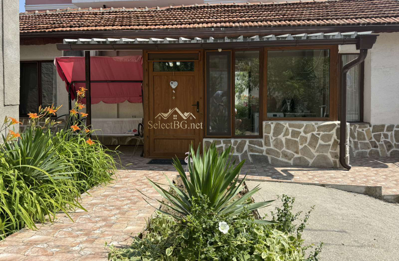 Kiadó  Ház Veliko Tarnovo , Centar , 70 négyzetméter | 58084942