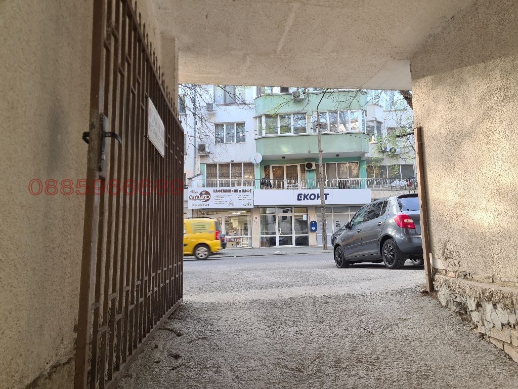 Дава под наем ГАРАЖ, ПАРКОМЯСТО, гр. Стара Загора, Аязмото, снимка 7 - Гаражи и паркоместа - 55686741