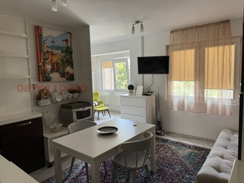 K pronájmu  Studio Sofia , Lozenec , 45 m2 | 16155401 - obraz [3]