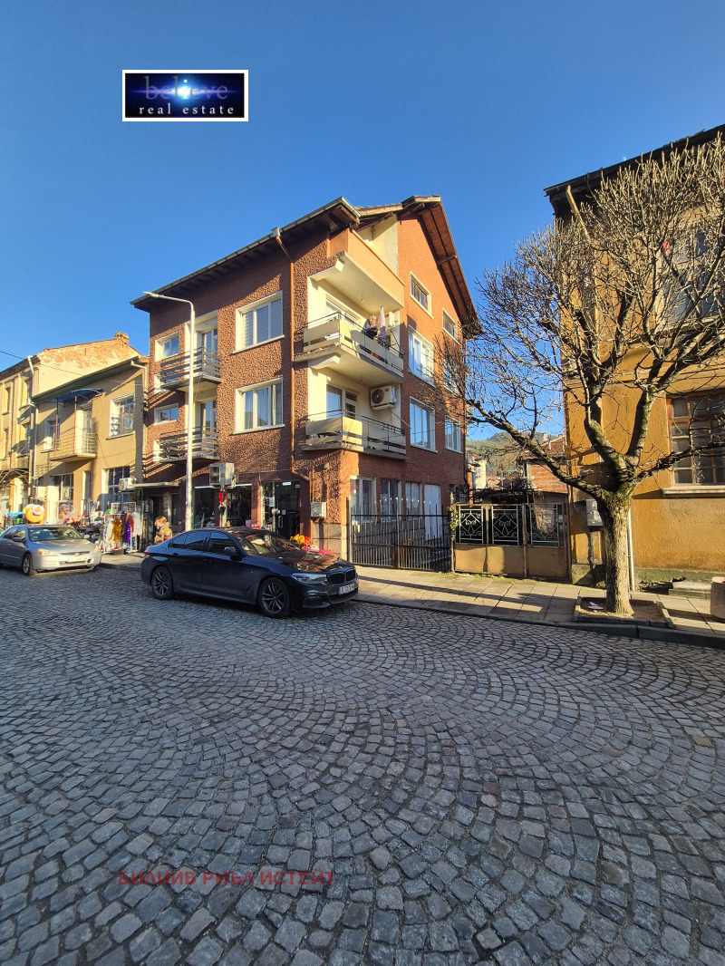 Дава под наем ЕТАЖ ОТ КЪЩА, гр. Велинград, област Пазарджик, снимка 15 - Етаж от къща - 52914397