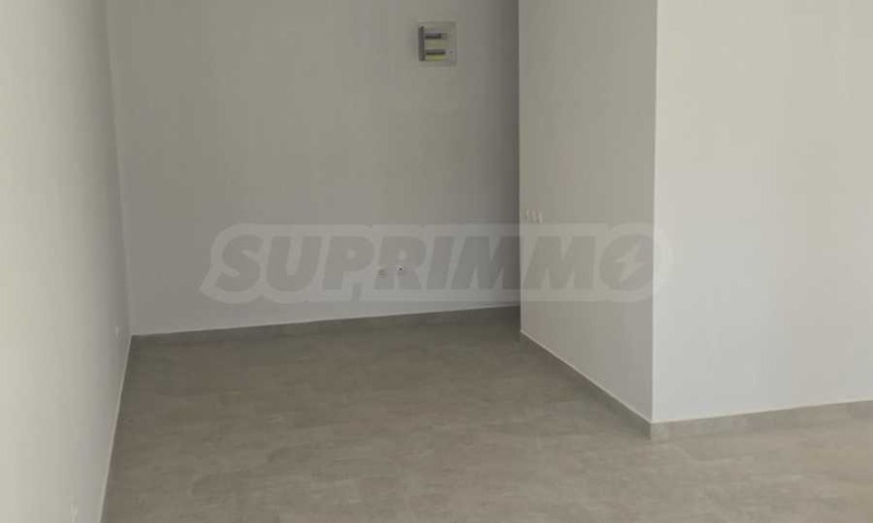 Дава под наем МАГАЗИН, гр. Банско, област Благоевград, снимка 2 - Магазини - 52705148