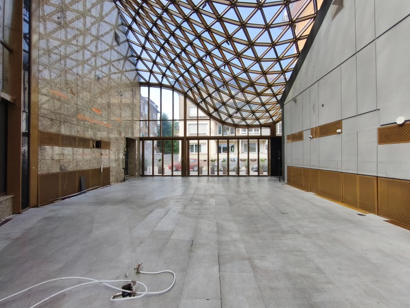 Дава под наем ЗАВЕДЕНИЕ, гр. София, Център, снимка 2 - Заведения - 53246784