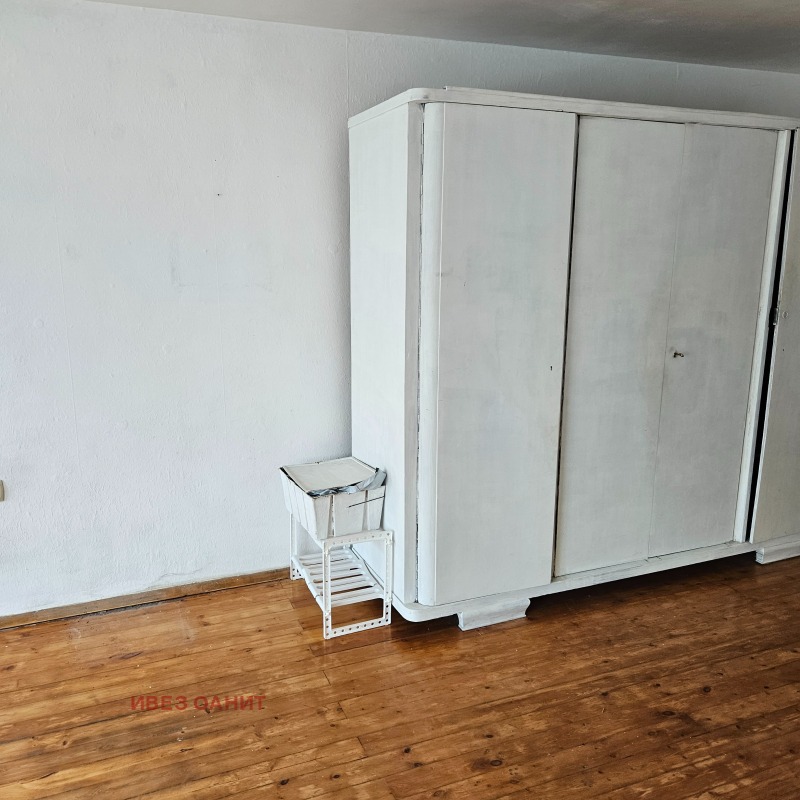 Издаје се  1 спаваћа соба Софија , Редута , 62 м2 | 84353949 - слика [4]