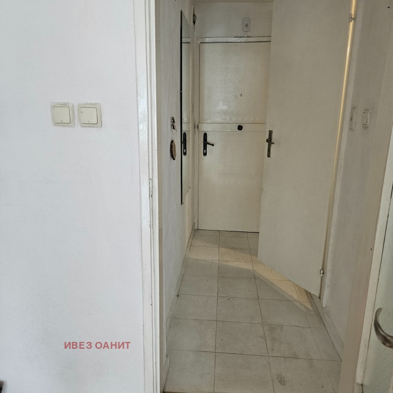 Издаје се  1 спаваћа соба Софија , Редута , 62 м2 | 84353949 - слика [10]