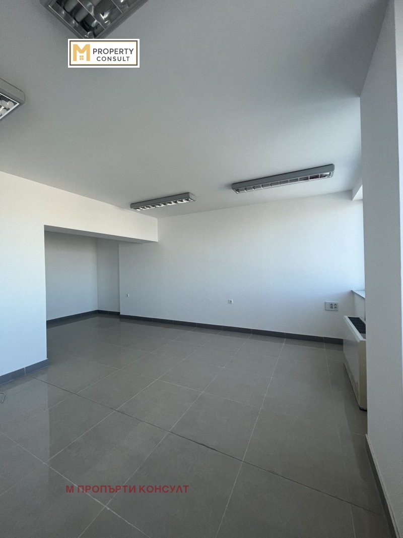 Издаје се  Канцеларија Плевен , Широк центар , 48 м2 | 87263525 - слика [2]