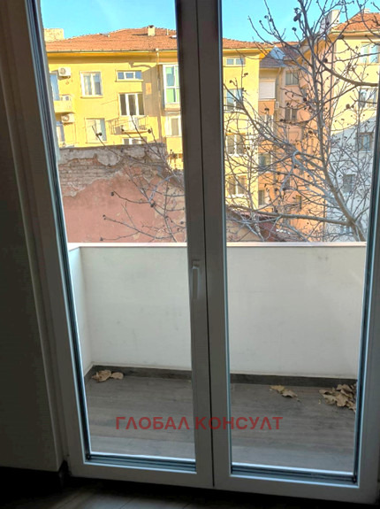 Дава под наем 2-СТАЕН, гр. София, Център, снимка 4 - Апартаменти - 54039864