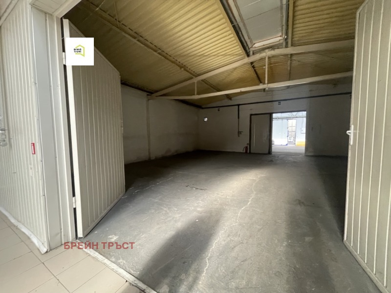 A louer  Stockage Sofia , Lokorsko , 504 m² | 99178064