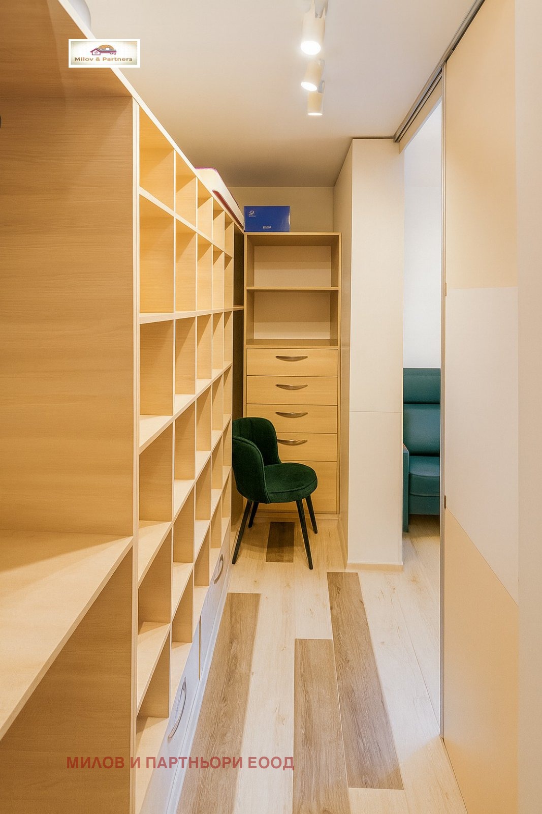 Дава под наем 3-СТАЕН, гр. София, Лозенец, снимка 5 - Апартаменти - 53826252