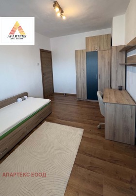 ���� ��� ���� 3-����� | Imot.bg � ����� ������ 10