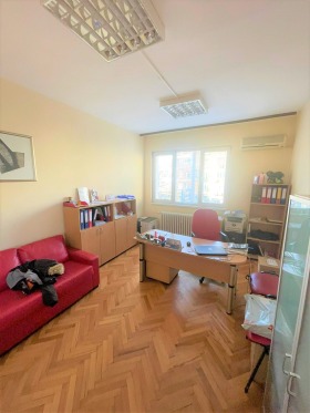 Büro Zentar, Sofia 2