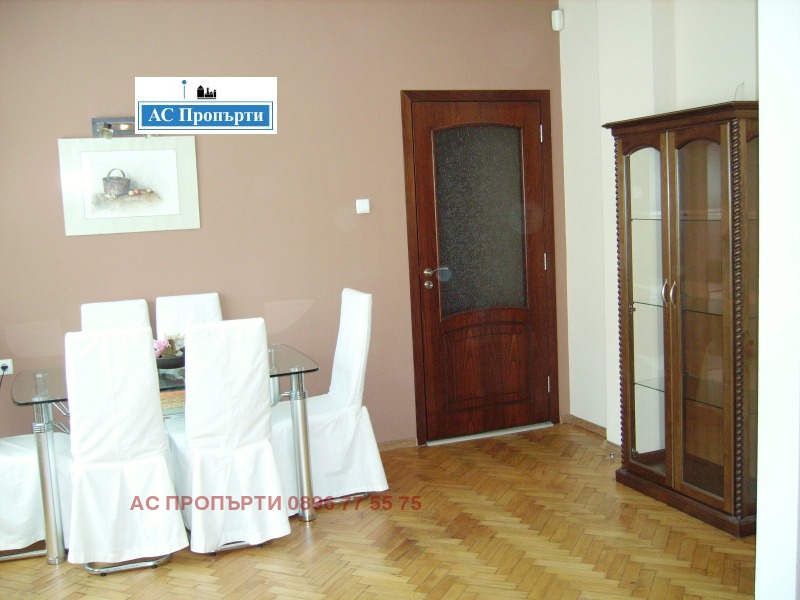 Дава под наем 2-СТАЕН, гр. София, Център, снимка 4 - Апартаменти - 53358294