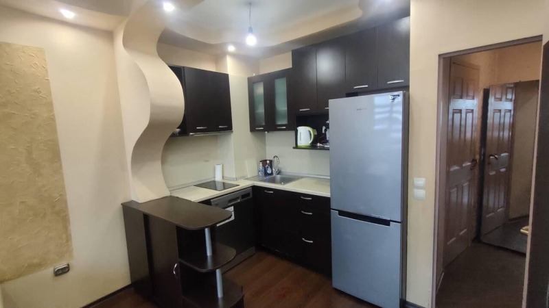 De inchiriat  1 dormitor Burgas , Meden rudnic - zona D , 48 mp | 32738288 - imagine [2]