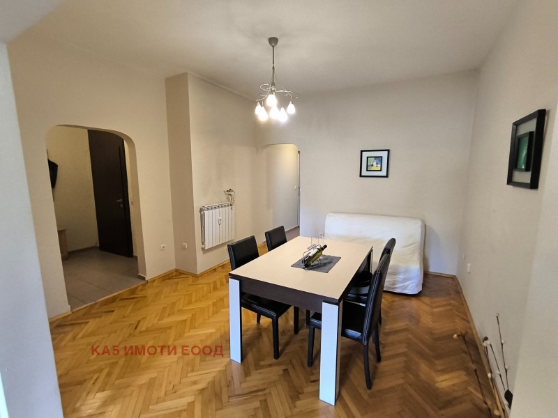 Издаје се  1 спаваћа соба Софија , Центар , 80 м2 | 76583252 - слика [4]