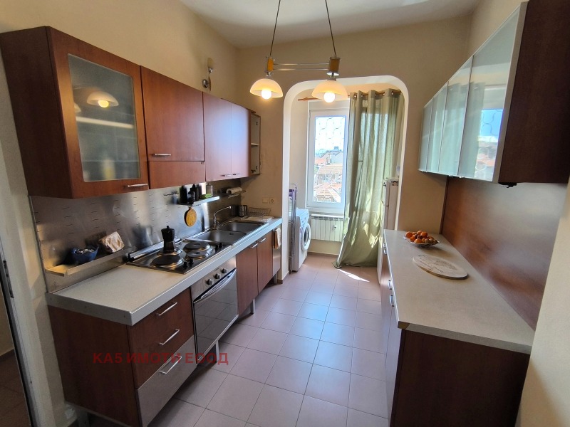 Издаје се  1 спаваћа соба Софија , Центар , 80 м2 | 76583252 - слика [8]