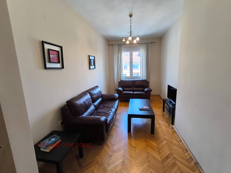 Издаје се  1 спаваћа соба Софија , Центар , 80 м2 | 76583252 - слика [2]