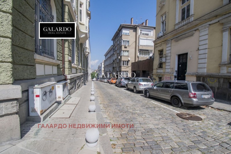 Дава под Наем ОФИС в град София, Център - 124 кв.м / 900 € » 1 760.25 лв., ГАЛАРДО НЕДВИЖИМИ ИМОТИ
