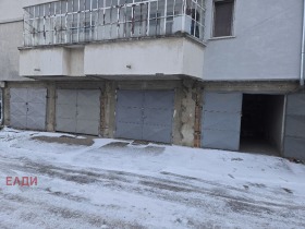 ГАРАЖ, ПАРКОМЯСТО, 20 m2
