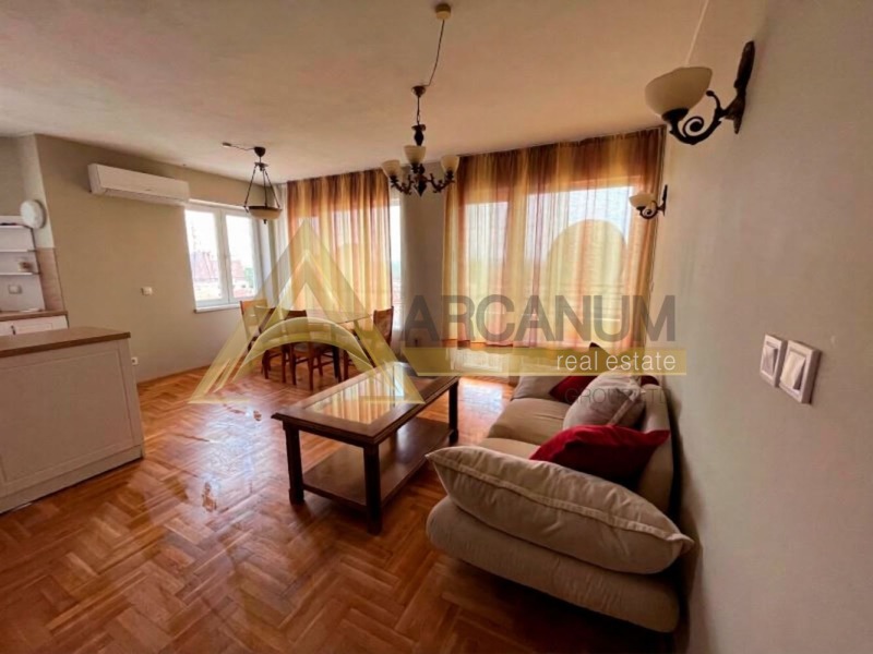 Дава под наем 2-СТАЕН, гр. Варна, Левски 1